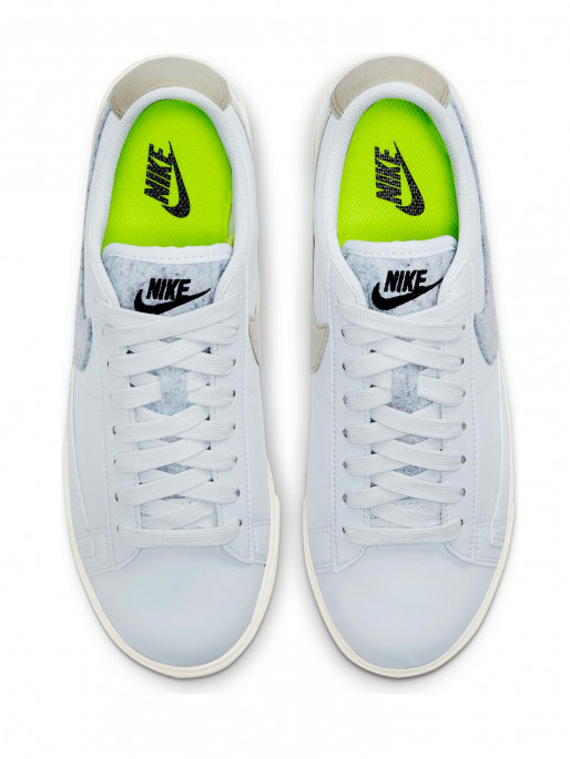 NIKE Blazer Low SE Shoes