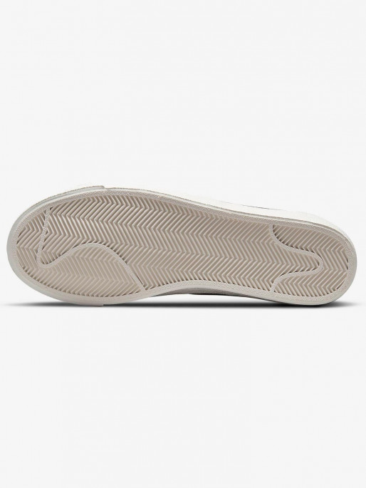 NIKE Παπούτσια W BLAZER LOW 77