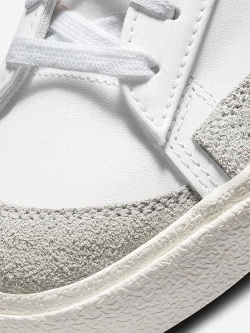 NIKE Παπούτσια W BLAZER LOW 77