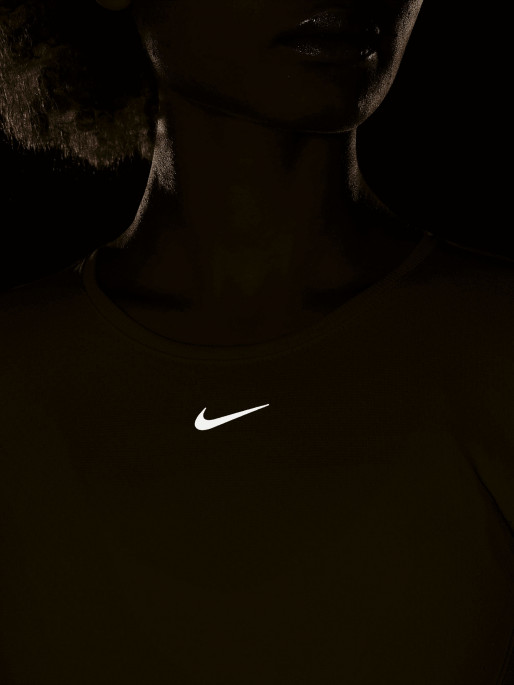 NIKE W NK DFADV AURA SLIM SS TOP