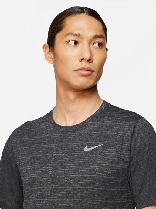 Nike men's miler sale essential tee 2.0