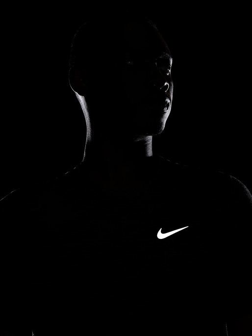 NIKE Тениска RUN DVN BRNOT MILER