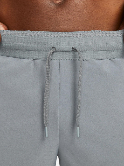 NIKE Pantaloni scurti Flex Vent 8In