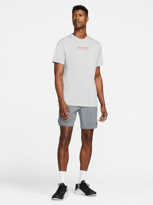 NIKE Pantaloni scurti Flex Vent 8In