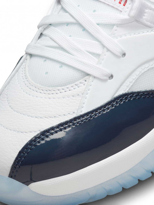 NIKE Incaltaminte Jumpman Two Trey