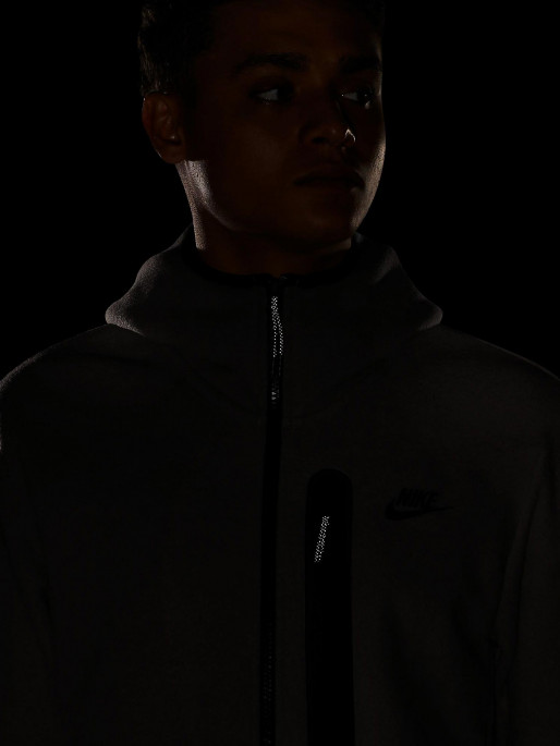 NIKE Суитшърт M TCH FLC FZ WINTER HD