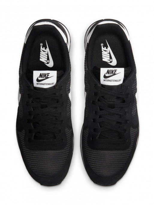 Nike internationalist lt17 on sale black