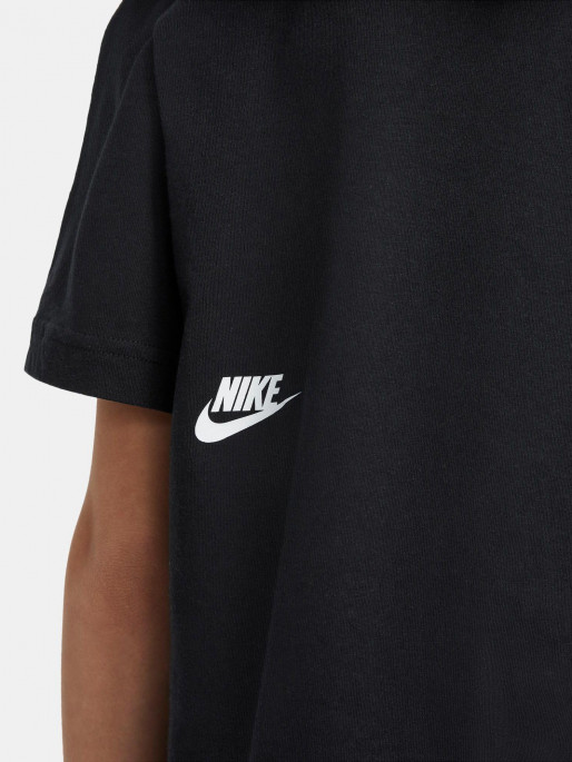 NIKE TEE G ESSNTL BOXY TEE DNC