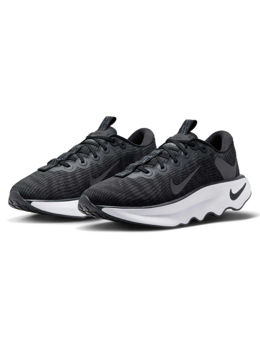 NIKE MOTIVA Shoes
