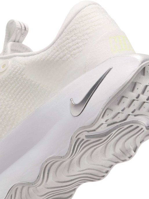 NIKE Παπούτσια WMNS MOTIVA