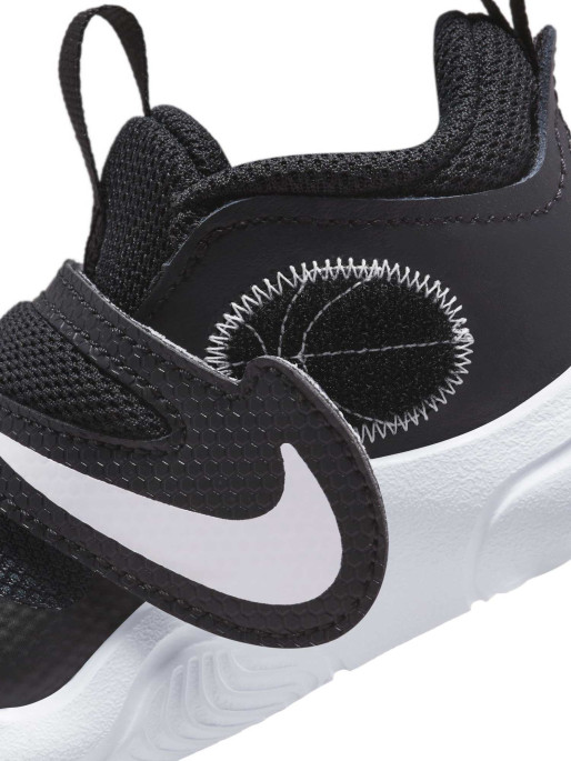 NIKE Παιδικά Παπούτσια Team Hustle D 11