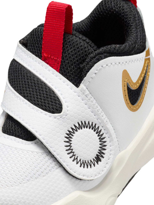 NIKE Παιδικά Παπούτσια Team Hustle D 11