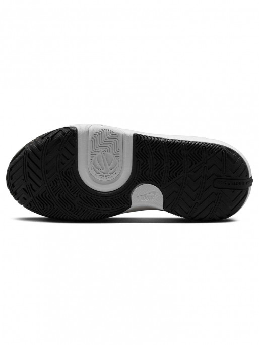 NIKE Incaltaminte Team Hustle D 11 Gs