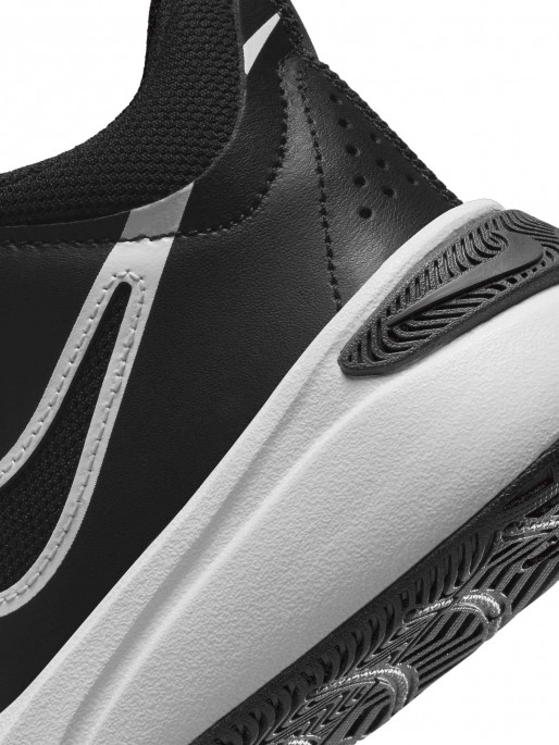 NIKE Incaltaminte Team Hustle D 11 Gs