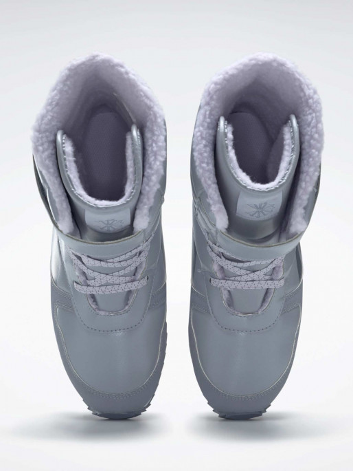 snow jogger reebok