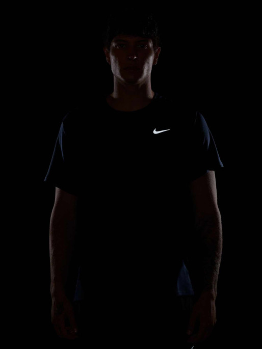NIKE Тениска M NK DF UV MILER SS