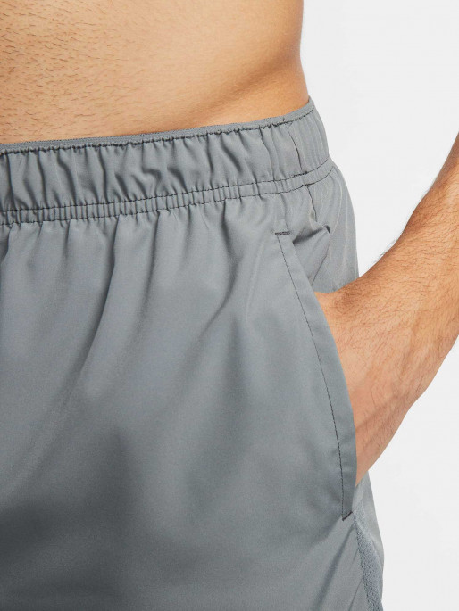 NIKE Pantaloni scurti M Nk Df Challenger 7Ul