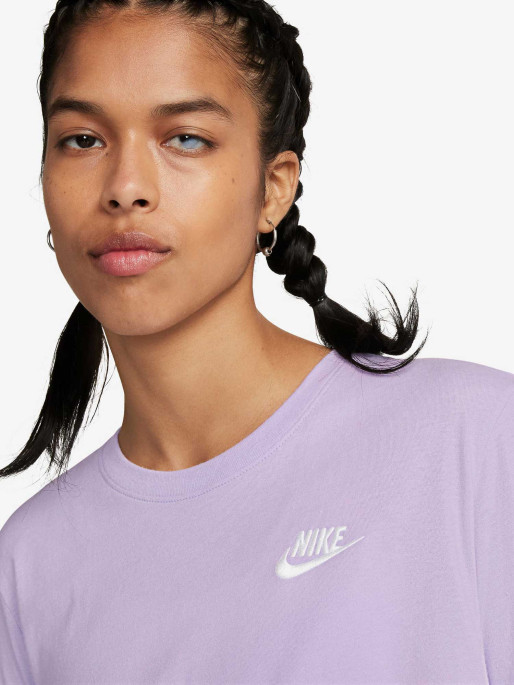 NIKE Κοντομάνικη Μπλούζα Sportswear Club Essentials