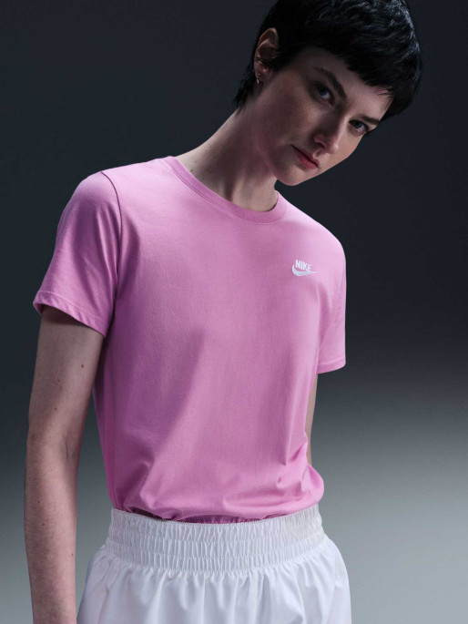 NIKE Κοντομάνικη Μπλούζα Sportswear Club Essentials