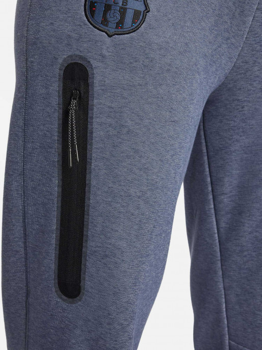 NIKE FCB WNSW TCHFLC ESSNTLHRPNT 3R Pants
