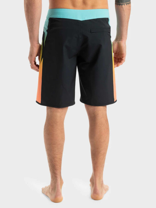 QUIKSILVER SURFSILK HOLMES 20 Board Shorts