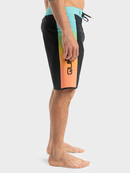 QUIKSILVER SURFSILK HOLMES 20 Board Shorts