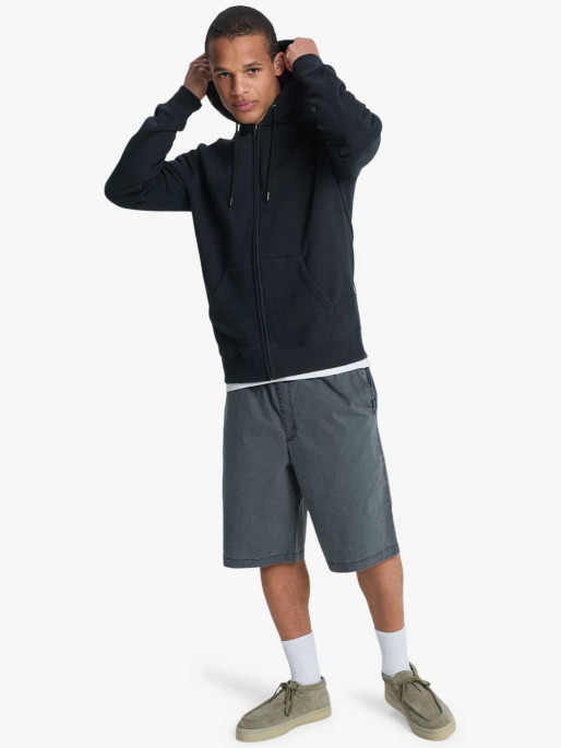 QUIKSILVER