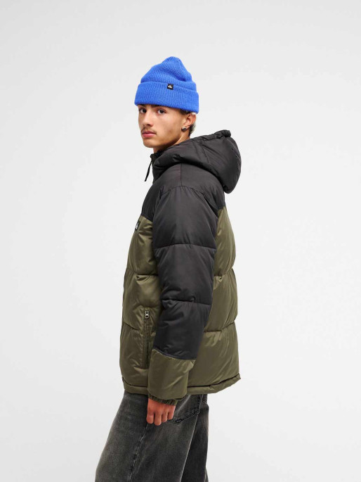 QUIKSILVER