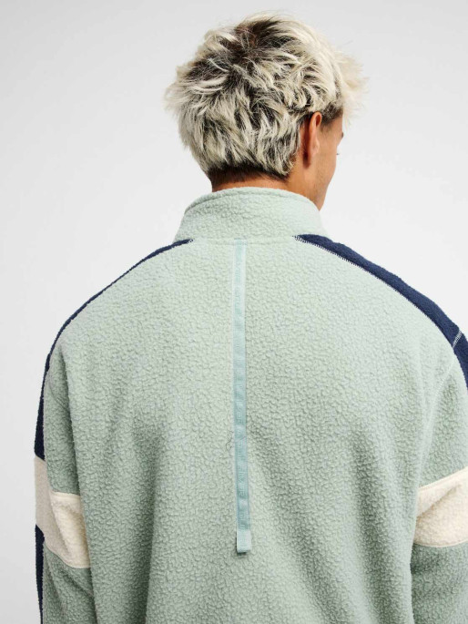 QUIKSILVER