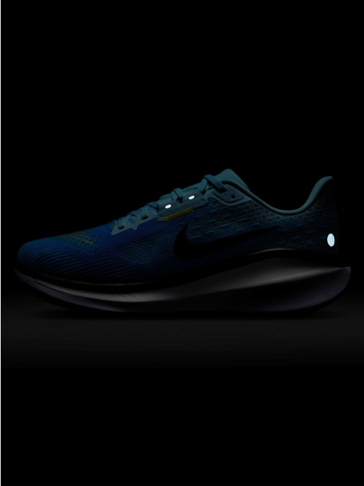 NIKE Παπούτσια Vomero 17
