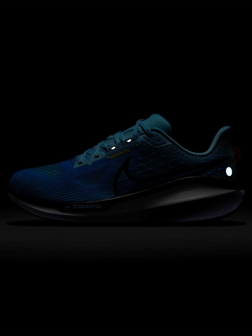 NIKE Παπούτσια Vomero 17