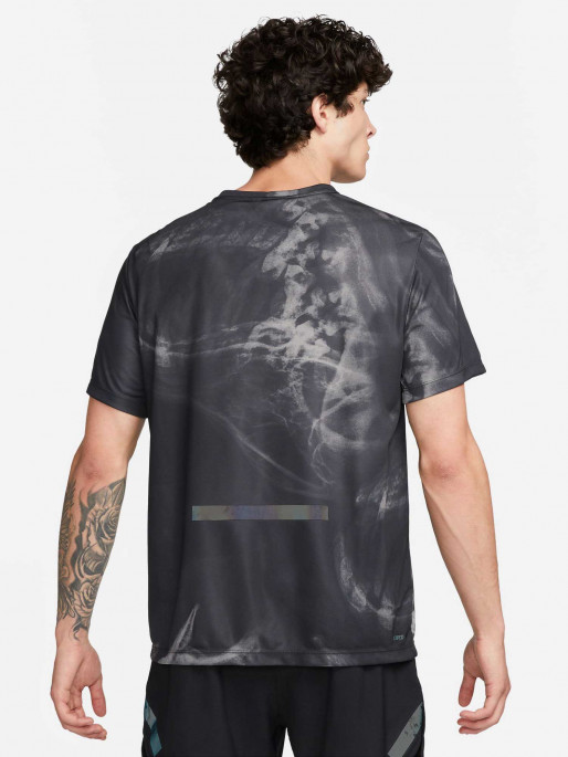 NIKE T-Shirts M NK DF RUN DVN RISE 365 SS