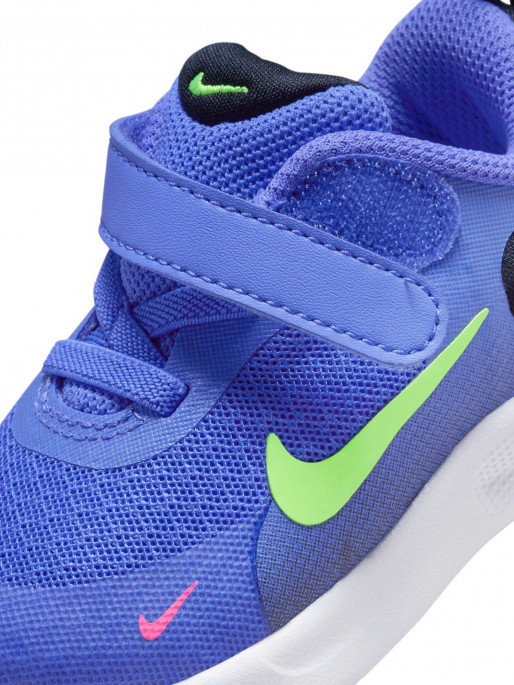 NIKE Dečije patike REVOLUTION 7 (PSV)