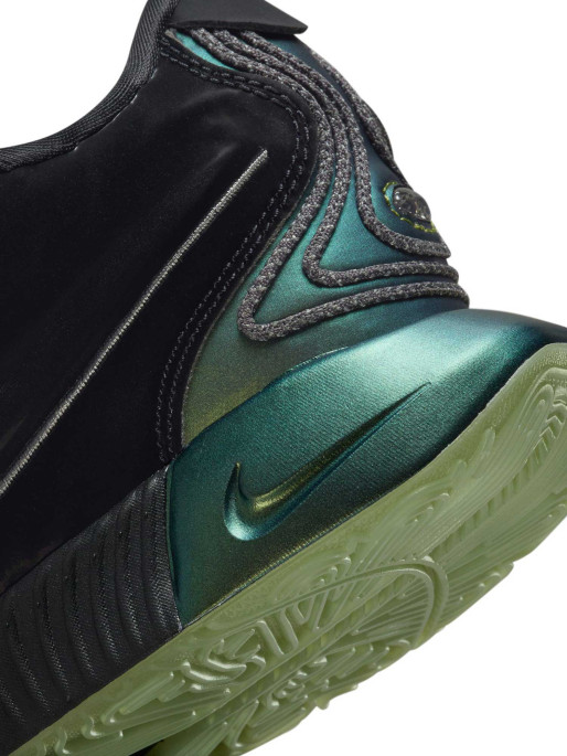 NIKE Обувки LEBRON XXI GS