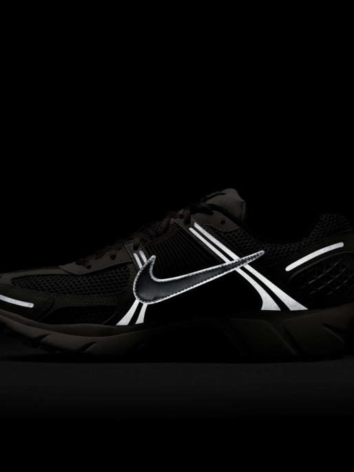 NIKE Incaltaminte Zoom Vomero 5