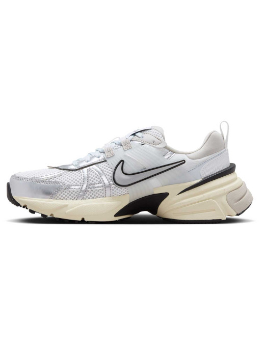 NIKE Обувки W V2K RUN