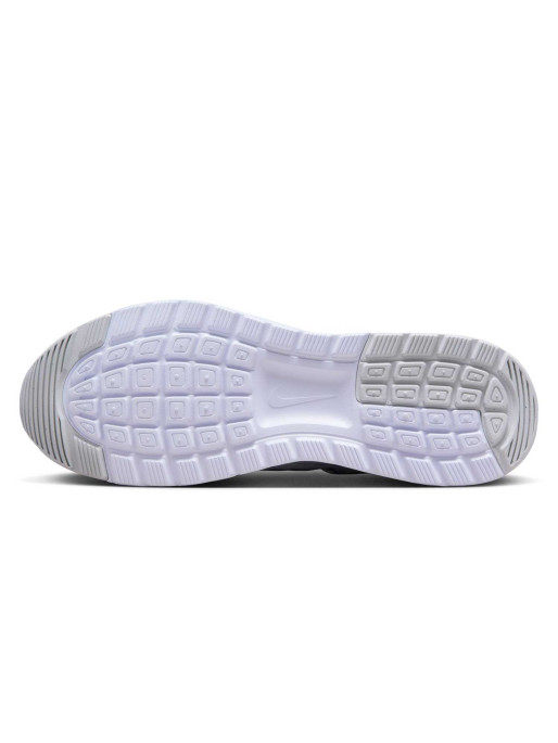 NIKE W AIR MAX NUAXIS Shoes