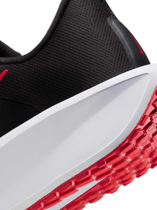 NIKE Обувки QUEST 6