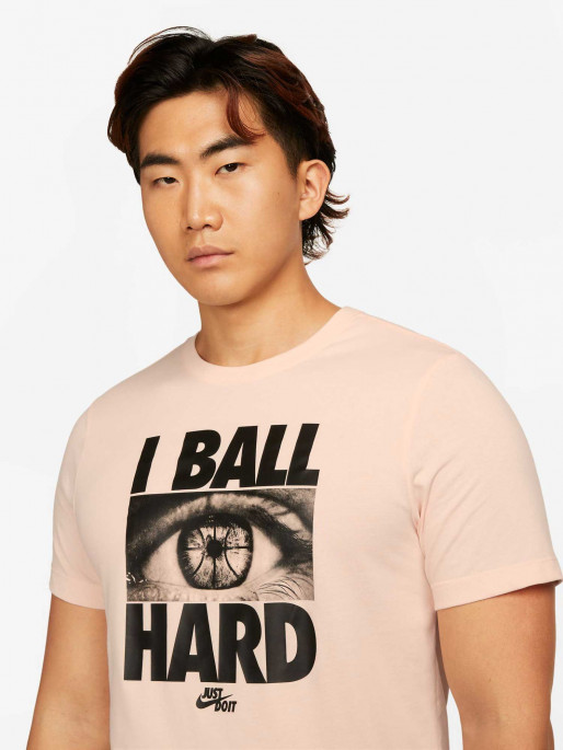 NIKE M NK DF TEE VERB P2