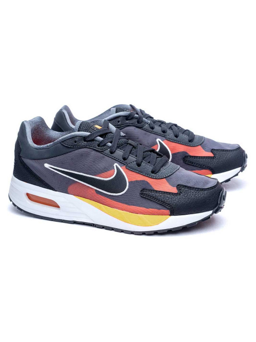 NIKE Обувки AIR MAX SOLO SE