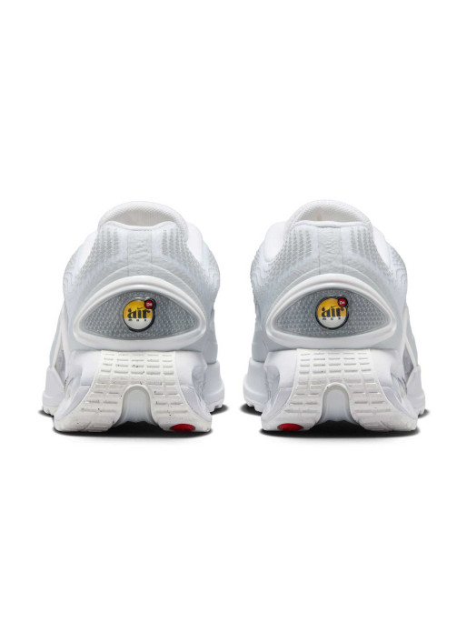 NIKE Обувки W AIR MAX DN