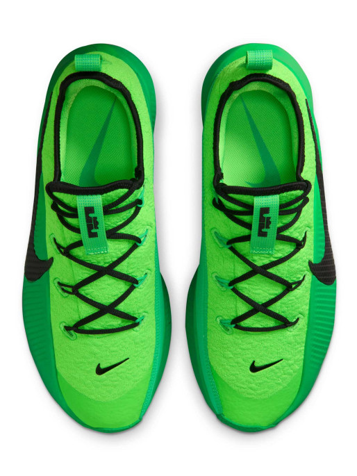 NIKE Обувки LEBRON TR 1