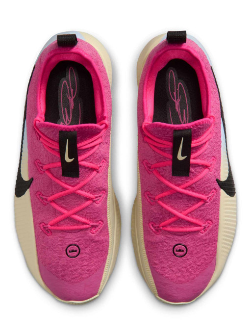 NIKE Обувки LEBRON TR 1