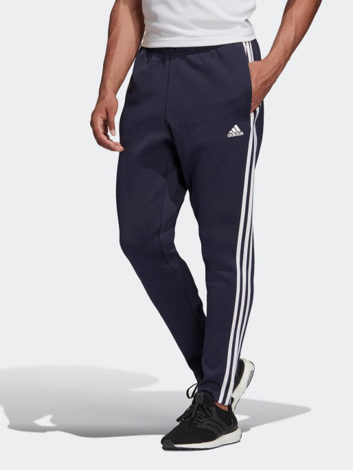 adidas sweatpants with back pocket