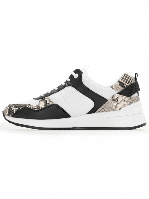GUESS Incaltaminte Metz2