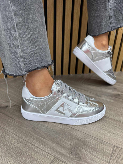 GUESS Incaltaminte Nochee2