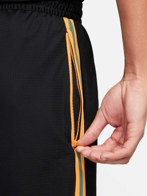 NIKE Pantaloni scurti M Nk Df Dna 8In