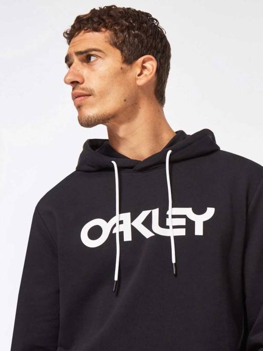 OAKLEY