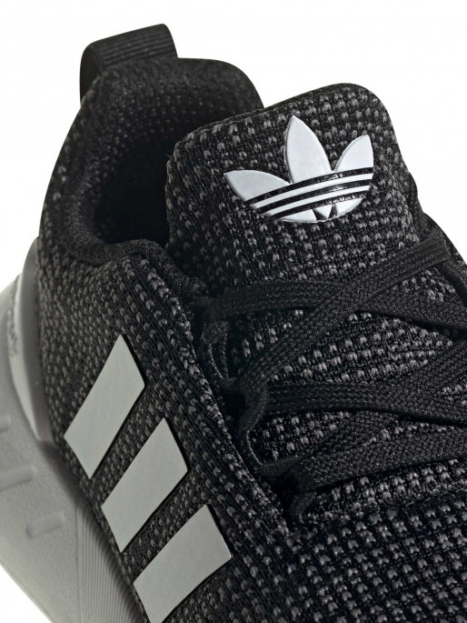 ADIDAS ORIGINALS Incaltaminte Swift Run 22