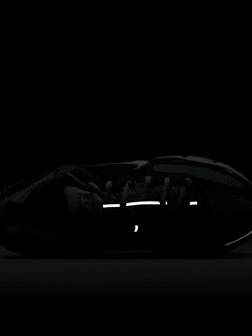 NIKE Incaltaminte Zoom Vomero 5